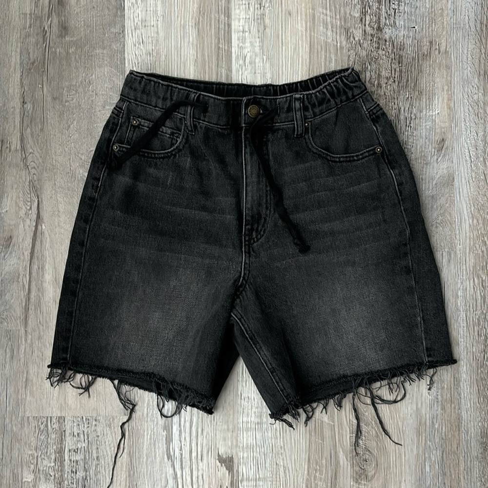 Urban Outfitters BDG Pull On Baggy Short with Drawstring S P